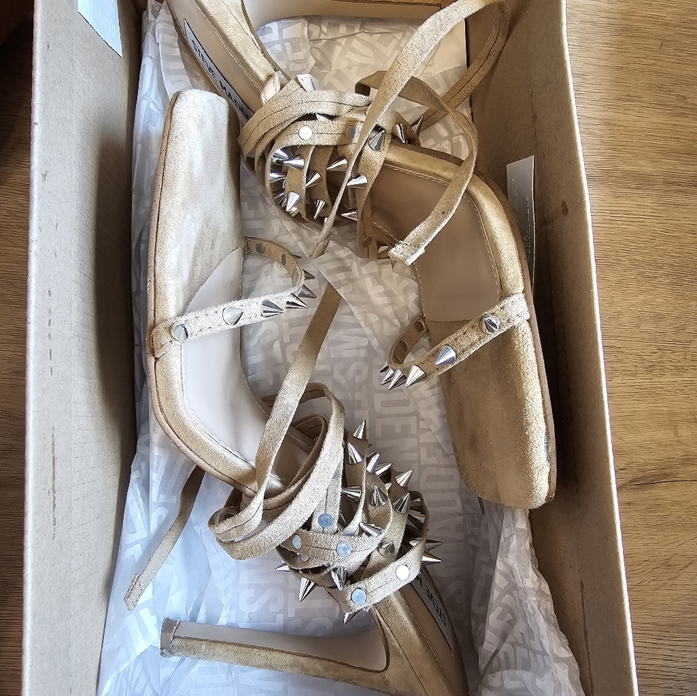 Steve Madden Spiked wrap ankle heels - Picture 3 of 6